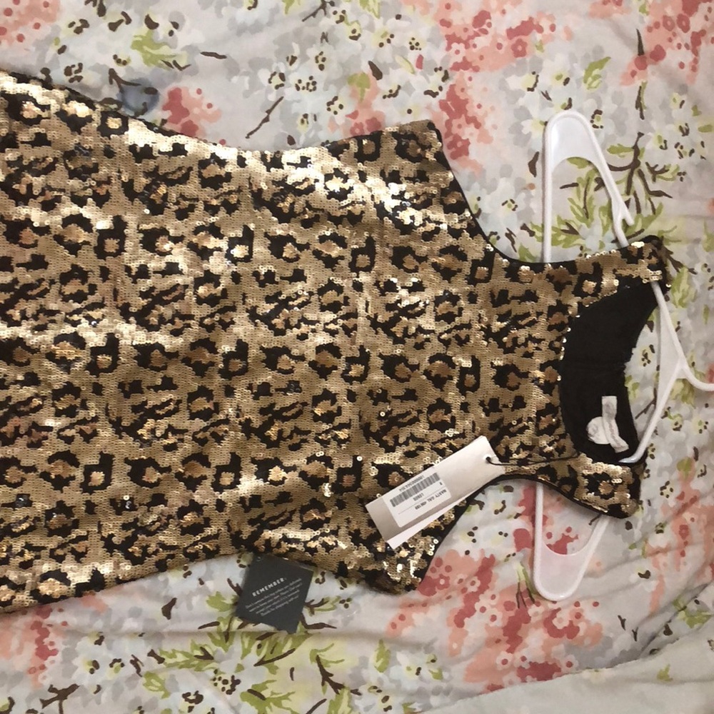 Dress 💗 - Picture 3 of 3